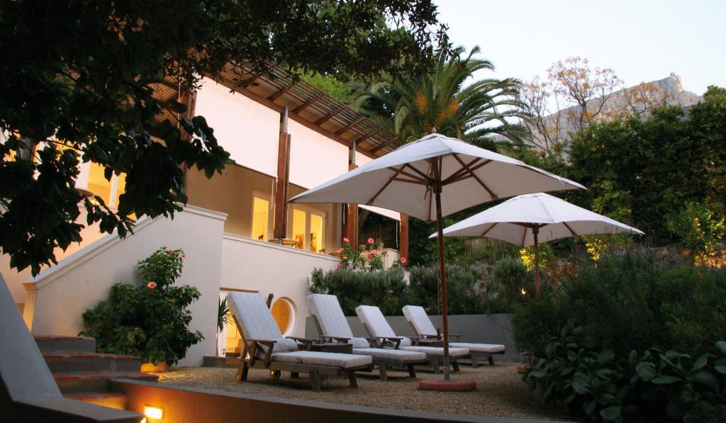 Four Rosmead Boutique Guesthouse Kapstadt Exterior foto